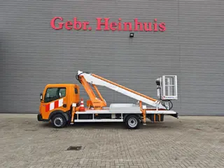 Renault Maxity 120 DXI Multitel 160 ALU (bj 2015)