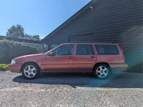 Volvo V70 2.5 Europa (bj 1998)