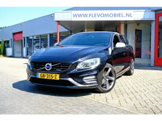 Volvo V60 1.6 T3 R-Design Navi|Leder-Alcantara|LMV|Clima