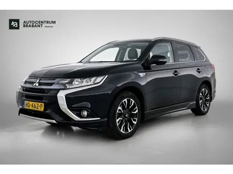 Mitsubishi Outlander 2.0 PHEV Instyle (NL-Auto, Goed Onderh, Camera, Stoelv, Parkeersensoren, Navi, 