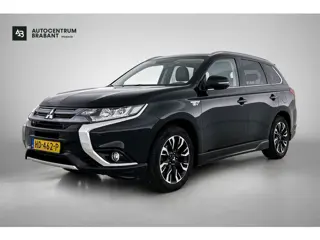 Mitsubishi Outlander 2.0 PHEV Instyle (NL-Auto, Goed Onderh, Camera, Stoelv, Parkeersensoren, Navi, 