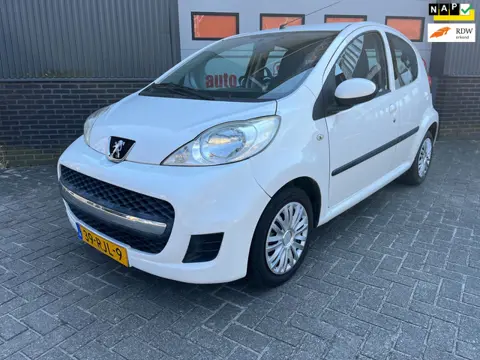 Peugeot 107 1.0-12V XS airco