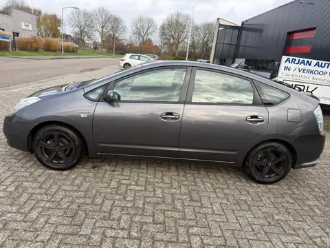 Toyota Prius 1.5 VVT-i Comfort
