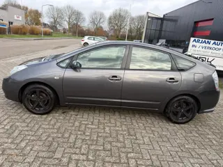 Toyota Prius 1.5 VVT-i Comfort