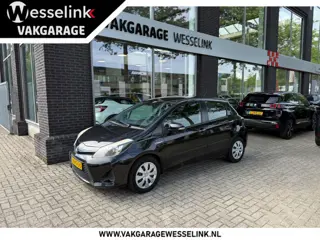 Toyota Yaris 1.5 Full Hybrid Aspiration | Clima | Dealer onderhouden |