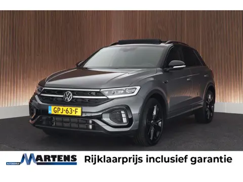 Volkswagen T-Roc 1.5 TSI 150pk DSG R-Line Black Style Panoramadak Trekhaak Camera Beats Keyless Stoe