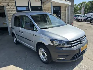 Volkswagen Caddy 2.0 TDI NAVI ZILVER EURO 6 (bj 2016)