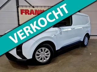 Ford Transit Courier 1.0 100PK Ambiente + Benzine|Adaptive cruise|Winter pack|Dodehoek|Camera|Navi|A