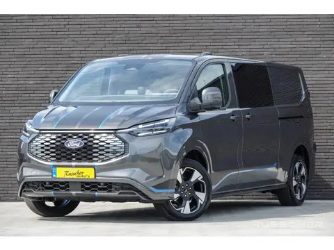 Ford E-Transit Custom L2H1 218Pk Aut. | Dubbele Cabine | Nieuwe 71kWh Accu | 5-Persoons | Elektrisch
