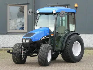 New Holland TCE50 4wd / 03000 Draaiuren / Gazonbanden