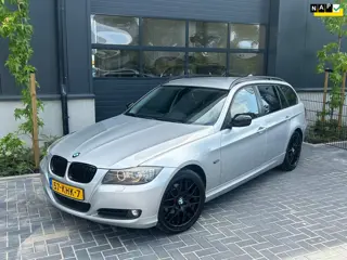 BMW 3-serie Touring 316i | Carplay | Trekhaak | PDC | Clima | Cruise | Isofix