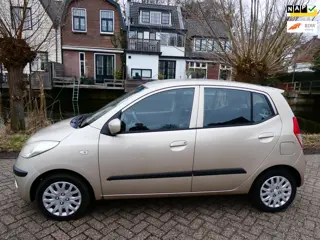 Hyundai I10 1.1 Dynamic Airco Automaat Hoge instap 4-Cilinder motor