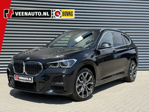 BMW X1 xDrive25e M-Sport Leder/Camera/HUD (bj 2022)