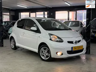 Toyota Aygo 1.0-12V Dynamic Navigator | Airco