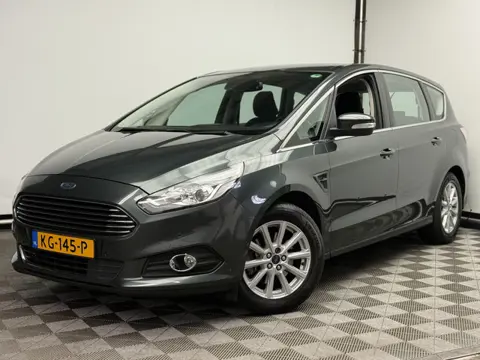 Ford S-Max 1.5 Titanium Navi ECC Trekhaak NL Auto
