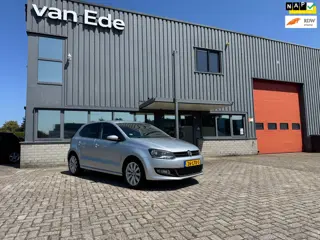 Volkswagen Polo 1.4-16V Highline 5drs Cruise Airco Nwe Apk