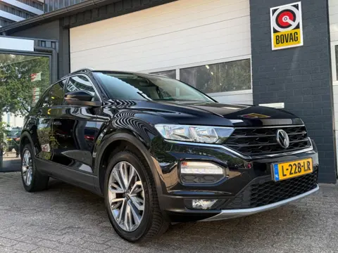 Volkswagen T-Roc 1.5 TSI Style Bns (bj 2021, automaat)