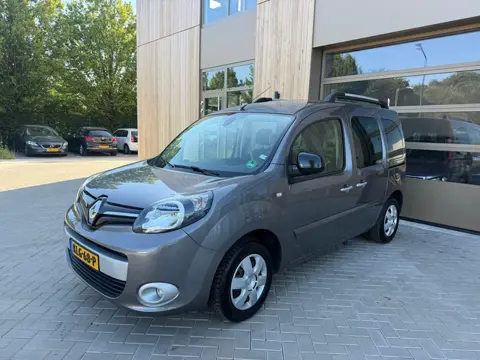 Renault Kangoo Family 1.6-16V Privilège |5DRS| Clima| Parkeersensoren|rolstoel vervoer|Nieuwe APK