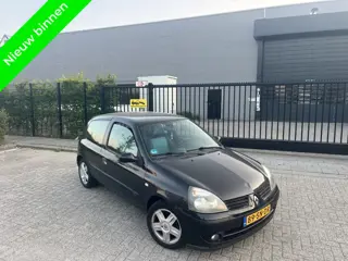 Renault Clio 1.2-16V Community Airco ❄️Lage kilometer