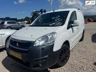 Peugeot Partner 2017 * 120 1.6 BlueHDi 75 L1 Première * MOTOR PROBLEM
