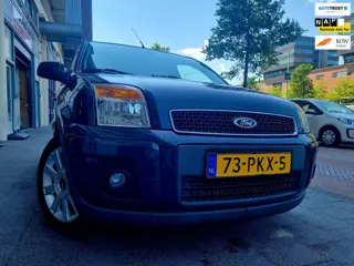 Ford Fusion 1.6-16V Titanium X Ecc Airco Zeer Nette Staat