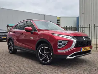 Mitsubishi Eclipse Cross 2.4 PHEV Instyle Navi/HUD/Keyless
