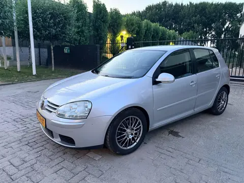 Volkswagen Golf 1.6 FSI Optive AUTOMAAT