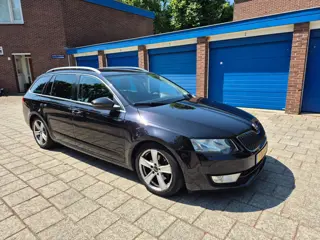 Skoda Octavia Combi 1.6 TDI Greenline Businessline