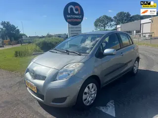 Toyota Yaris 2009 * 1.3 VVTi Aspiration * AUTOMAAT * APK * EXPORT & HANDEL ONLY LET OP !!