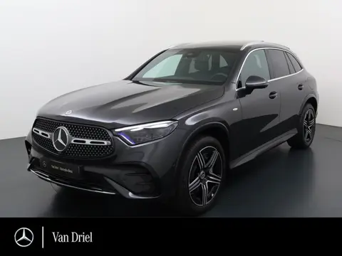 Mercedes-Benz GLC 300 e 4MATIC AMG Line | Pano Trekhaak Memory Digital