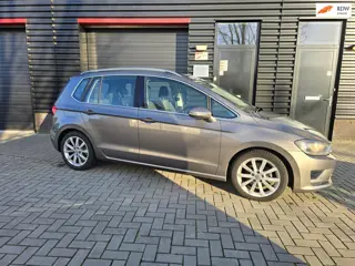Volkswagen GOLF SPORTSVAN 2.0 TDI Highline | AUTOMAAT | PDC | NAVIGATIE | CAMERA | ELEC. PAKKET
