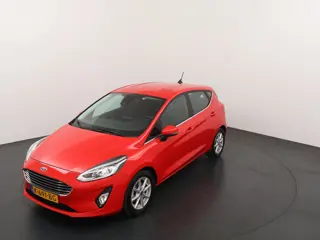 Ford Fiesta EcoBoost Hybrid 125 pk Titanium | Clima | Cruise | Parkeersensoren | Groot scherm | 17-i