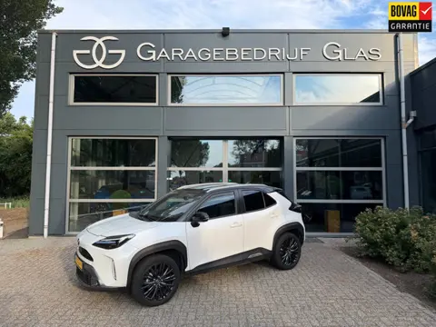 Toyota Yaris Cross 1.5 Hybrid Executive two tone