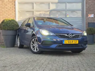 Opel Astra Sports Tourer 1.2 Business Elegance Dealer onderhouden!