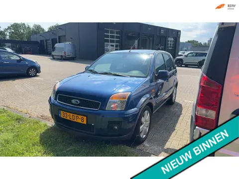 Ford Fusion 1.6-16V Futura Automaat Airco Hoge instap Trekhaak