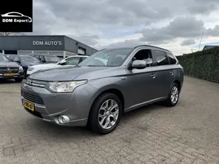 Mitsubishi Outlander 2.0 PHEV Instyle (bj 2014, automaat)