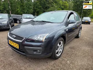 Ford Focus 1.6-16V Futura 5-deurs *apk:04-2027*