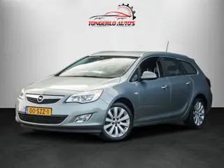 Opel Astra Sports Tourer 1.4 Turbo Cosmo Pdc 17´´ lm Cruise Airco