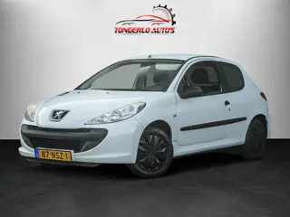 Peugeot 206 + 1.1 XR Airco