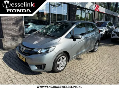 Honda Jazz 1.3 i-VTEC Trend | Navigatie | Parkeersensoren | Stoelverw.