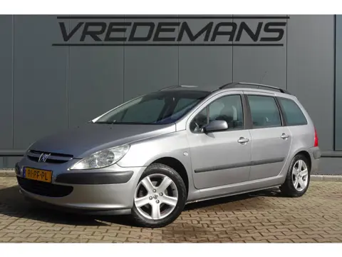 Peugeot 307 Break 2.0-16V Navtech