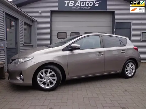 Toyota Auris 1.6 Trend Top 5 editie ! CLIMA / NAVI !
