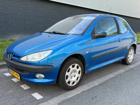 Peugeot 206 1.4-16V Gentry 2004|Airco|Inruilkoopje