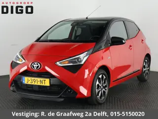 Toyota Aygo 1.0 VVT-i X-Cite Bi-Tone Automaat | Apple Carplay & AndroidAUTO | Lichtmetalen velgen | 