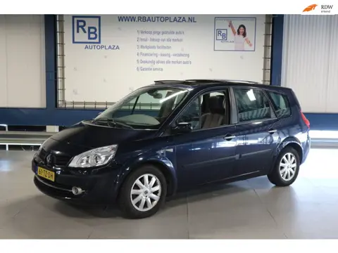 Renault Grand Scénic 1.6-16V Tech Line / PANO / NAVI / KEYLESS