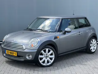 MINI Mini BWJ 2010 | 1.6 123 PK Cooper Pepper AUTOMAAT | AIRCO | EL. PAKKET | RADIO/CD | LICHTMETAAL