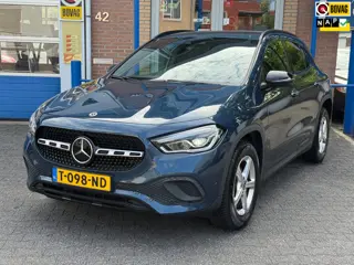 Mercedes-Benz GLA-klasse 200 Luxury Line | Org. NL + NAP | Elektr. stoelen + geh. | Parkeersens V + 