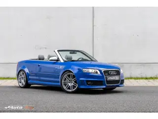 Audi A4 Cabriolet 4.2 V8 RS 4 quattro