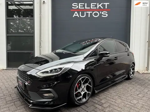 Ford Fiesta 1.5 EcoBoost ST-3 Performance 200 Pk Pano/Launch Control/Recaro/18 Inch/LED/ACC/Sperdiff