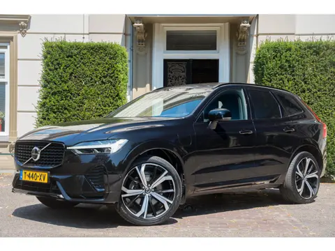 Volvo XC60 2.0 T6 Plug-in hybrid AWD Ultimate Dark TREKHAAK | PANO | 360 CAM | HUD | FULL OPTION
